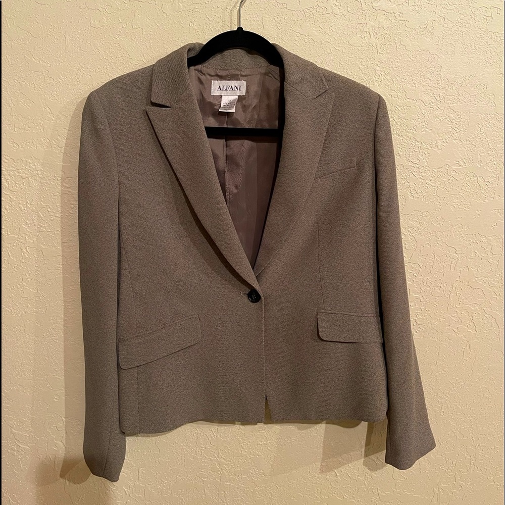 Suit